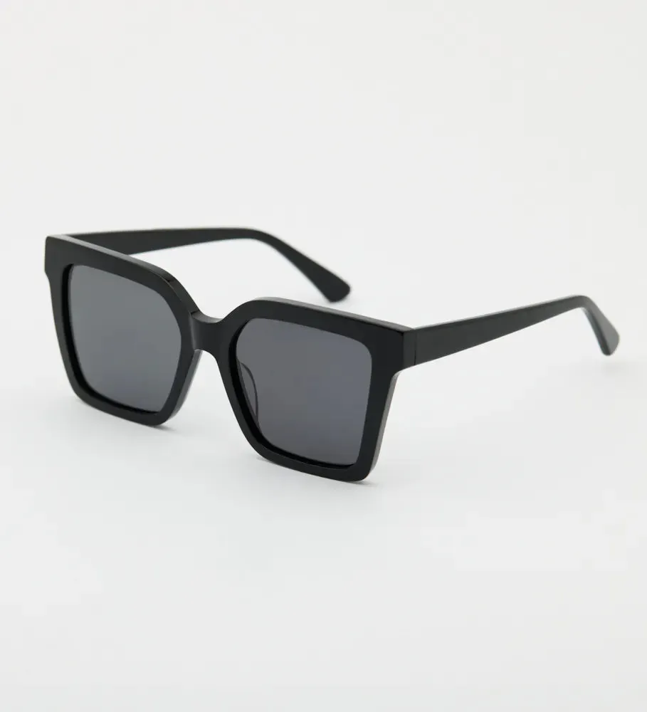 Ivy Black Sunglass Readers