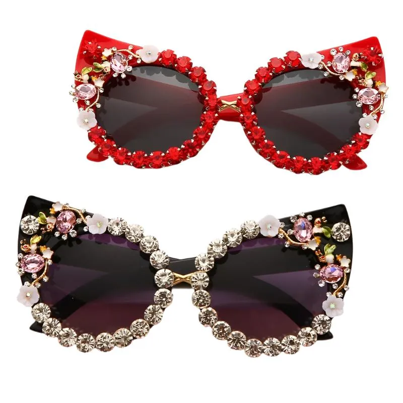 TEEK - Cat Eye Flower Bling Sunglasses