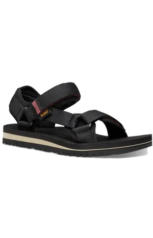 Teva Universal Trail Sandals - Stylish Black Outdoor Footwear